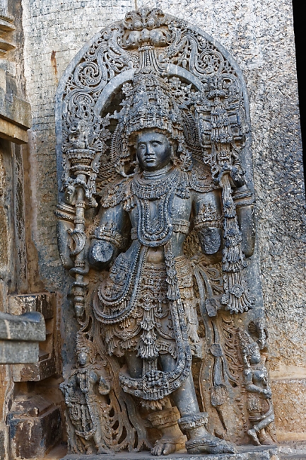 Halebid-Temple de Vishnou-100